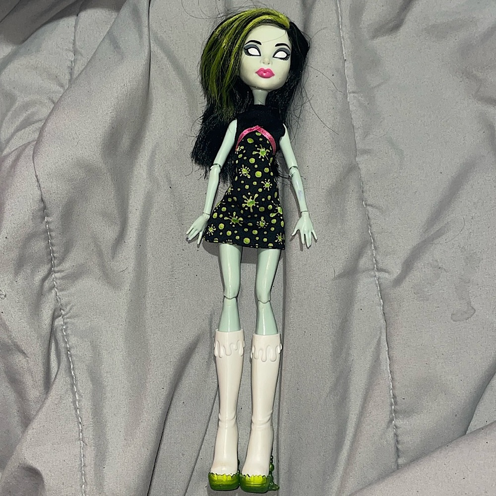 Monster high